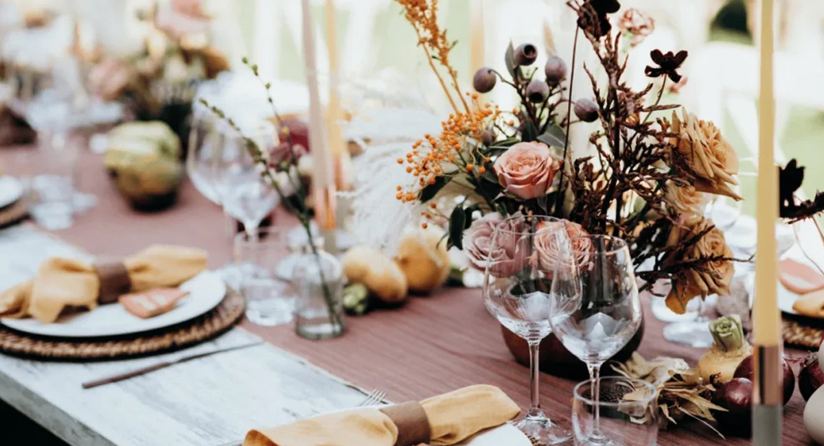 5-really-awesome-wedding-table-decor-ideas